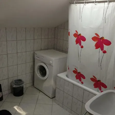 Apartment D&d